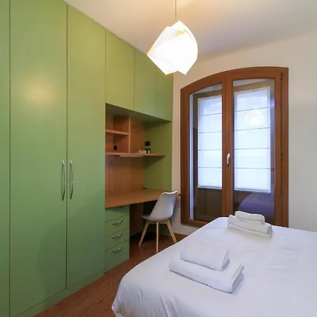 I-host Porta Romana - Sabotino Apartment