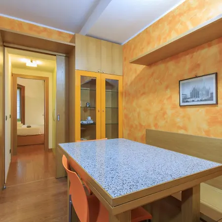 I-host Porta Romana - Sabotino Apartment